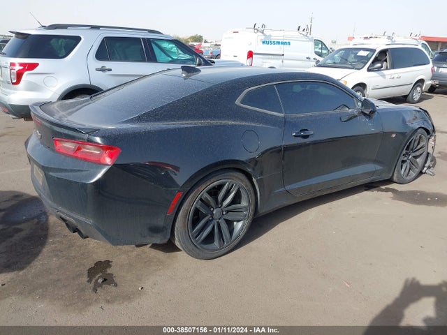 Chevrolet Camaro 1lt 2017 1G1FB1RSXH0149972 Image 4