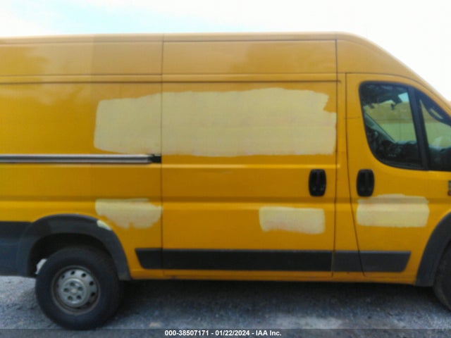 Продаж на аукціоні авто 2018 Ram Promaster 1500 High Roof 136 Wb, vin: 3C6TRVBG2JE114012, номер лоту: 38507171