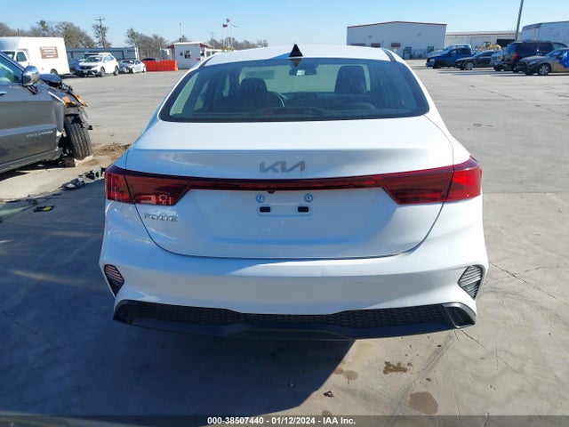 KIA Forte Lxs 2022 3KPF24AD6NE479410 Image 16