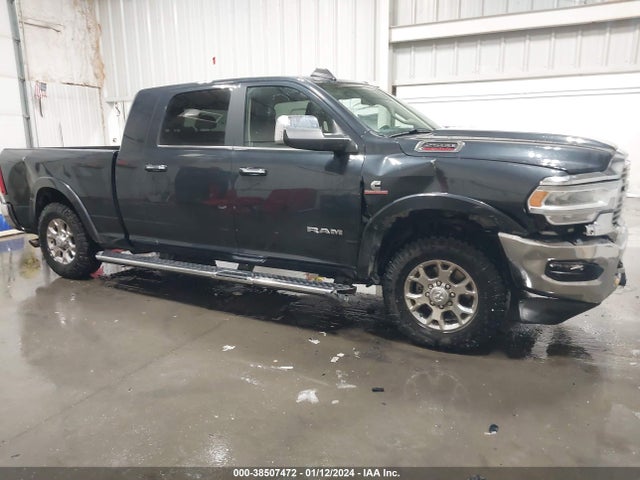 3C6UR5NL6KG607081 RAM 2500 Laramie Mega Cab 4x4 6'4 Box