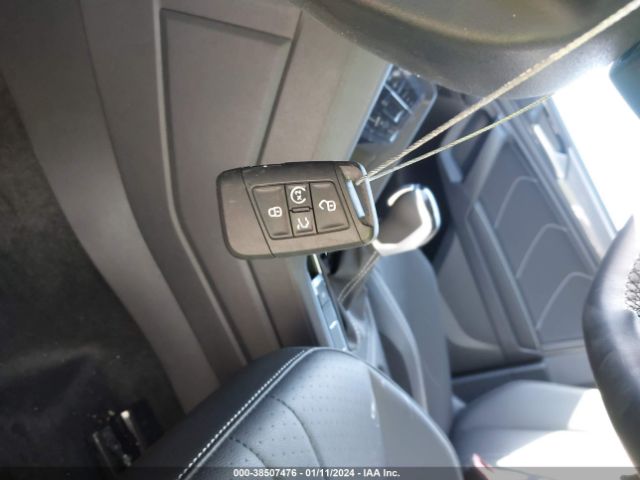 3VVCB7AX0PM138027 Volkswagen Tiguan 2.0t Se R-line Black