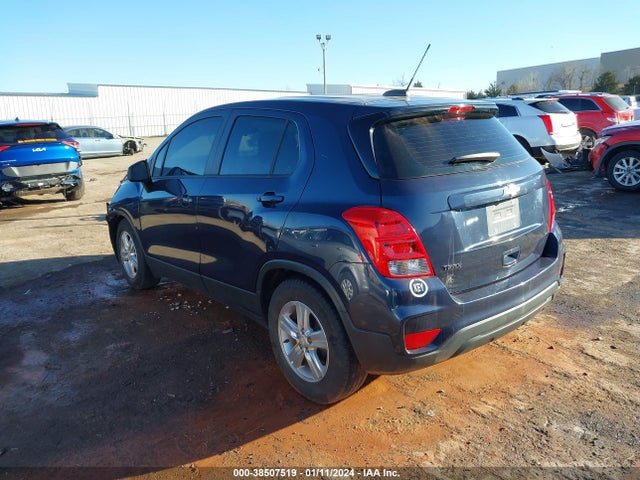 Chevrolet TRAX LS 2019 3GNCJKSB4KL212322 Image 3