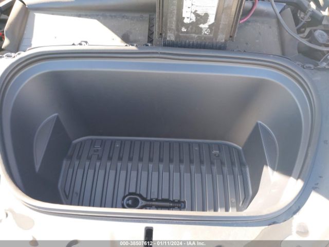 2022 TESLA MODEL Y 7SAYGDEE0NA020719 Photo 9