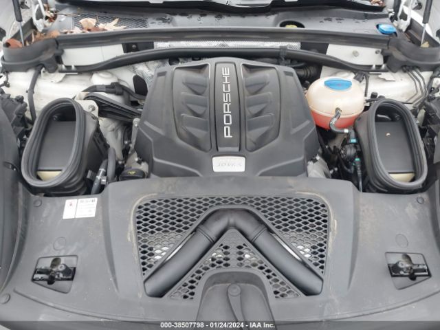 2018 PORSCHE MACAN WP1AB2A53JLB32074 Photo 9