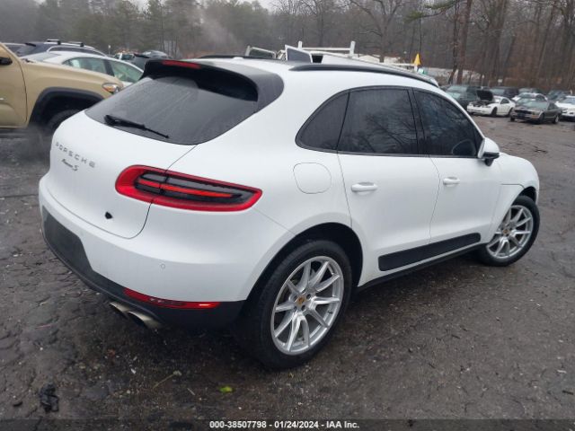 2018 PORSCHE MACAN WP1AB2A53JLB32074 Photo 3