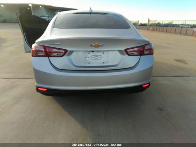 1G1ZD5STXMF067054 Chevrolet Malibu Fwd Lt