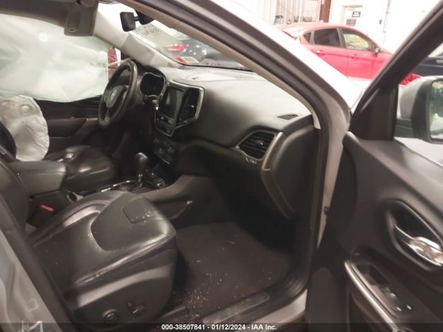 2019 JEEP CHEROKEE 1C4PJMDX1KD307215 Photo 4