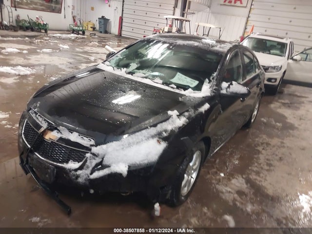 Chevrolet Cruze 1lt Auto 2014 1G1PC5SB1E7483104 Image 2