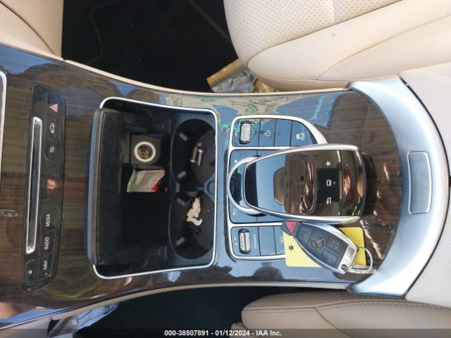 WDC0G4JB1GF073530 Mercedes-Benz GLC 300