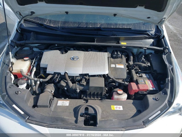 Toyota Prius Four 2016 JTDKARFU7G3019710 Image 10