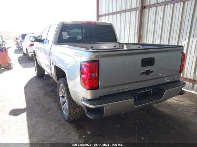 Chevrolet Silverado 1500 2lt 2018 3GCUKREC3JG566301 Image 3