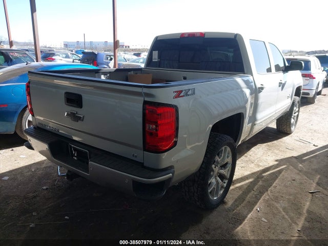 Chevrolet Silverado 1500 2lt 2018 3GCUKREC3JG566301 Image 4