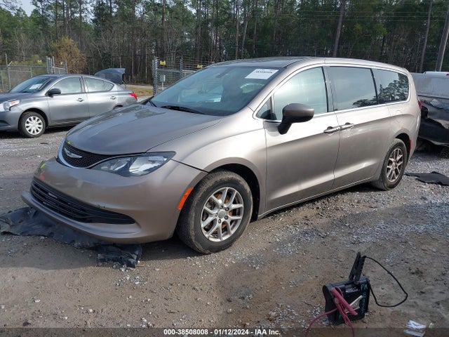 Chrysler Pacifica Lx 2017 2C4RC1CG9HR616083 Image 2