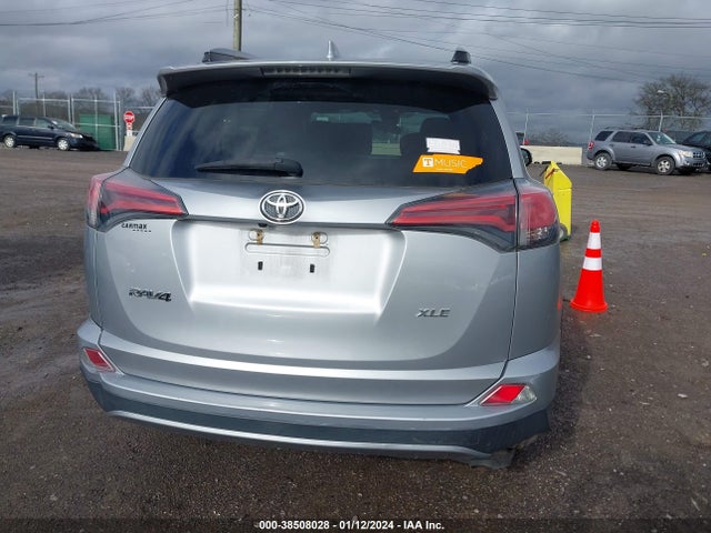 Toyota Rav4 Xle 2017 2T3WFREV4HW342396 Image 16