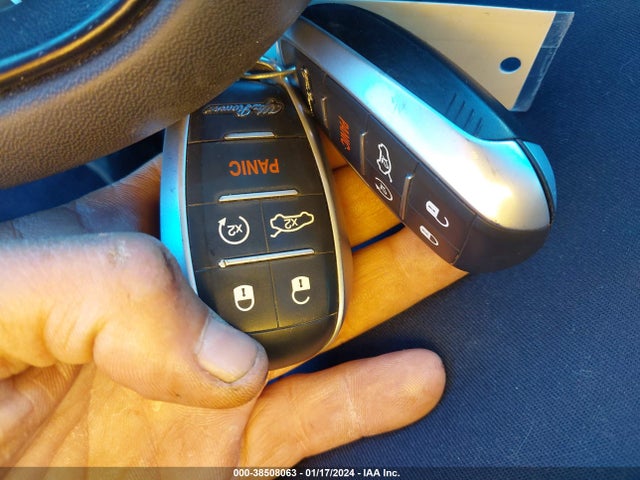 ZASFAKBN3J7B64807 Alfa Romeo Stelvio Ti Awd