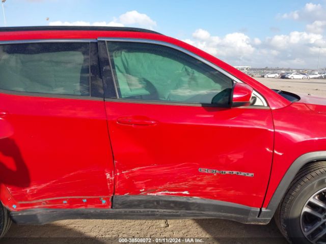 3C4NJCBB3LT158990 Jeep Compass Sun And Wheel Fwd