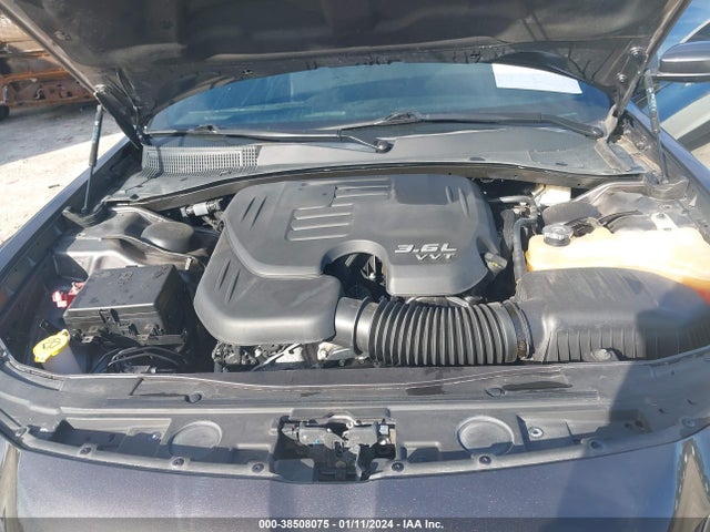 2C3CCABG2KH585509 Chrysler 300 300s