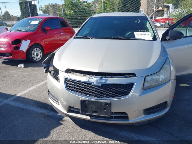 Chevrolet Cruze Ls Auto 2014 1G1PA5SG8E7172979 Image 13