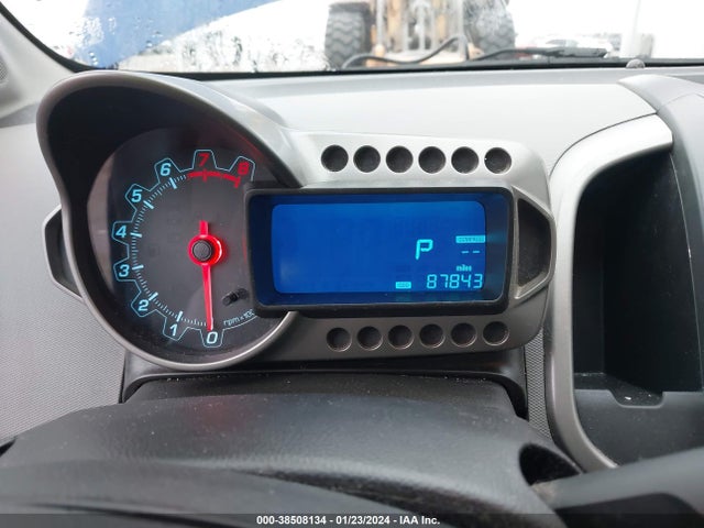 Chevrolet Sonic Lt Auto 2014 1G1JC6SB3E4106965 Image 7