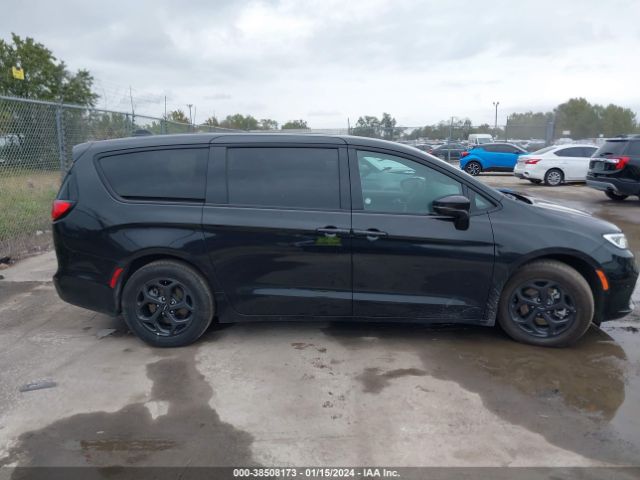 2C4RC1L75NR130530 Chrysler Pacifica Hybrid Touring L