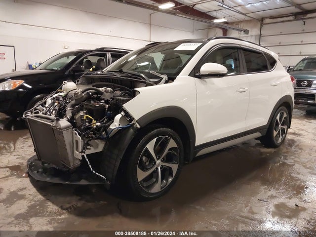 Hyundai Tucson Value 2018 KM8J3CA25JU754353 Image 2