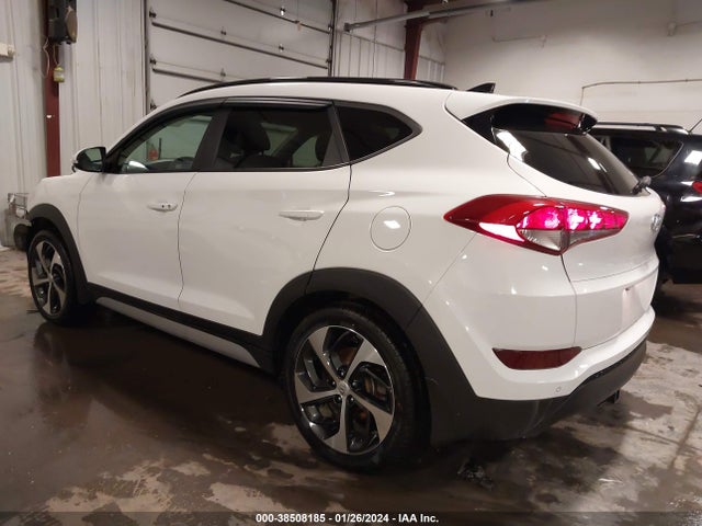 Hyundai Tucson Value 2018 KM8J3CA25JU754353 Image 3
