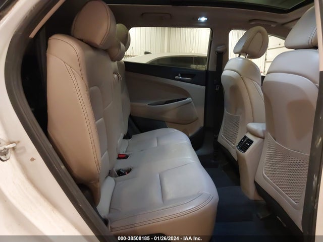 Hyundai Tucson Value 2018 KM8J3CA25JU754353 Image 8