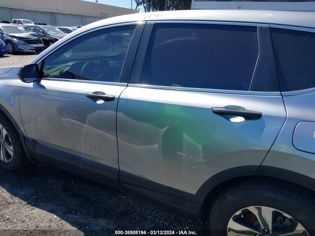 Honda CR-V LX 2018 2HKRW5H3XJH421746 Image 15