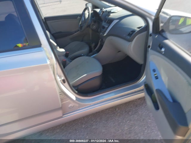 2015 HYUNDAI ACCENT GLS VIN: KMHCT4AE0FU915689