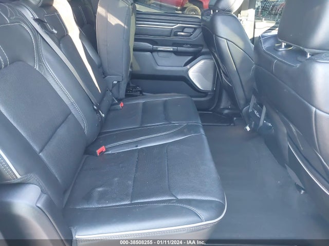 2020 RAM 1500 LIMITED 4X4 5'7 BOX VIN: 1C6SRFHT0LN137096