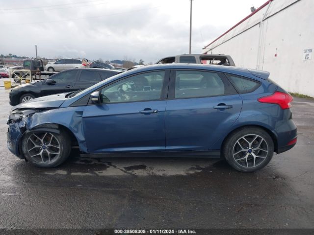 1FADP3M20JL205916 Ford FOCUS SEL