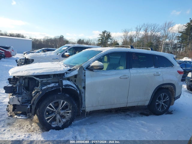 Toyota Highlander Le 2017 5TDBZRFH6HS469103 Image 15