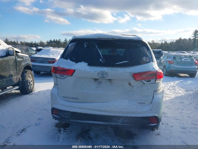 Toyota Highlander Le 2017 5TDBZRFH6HS469103 Image 17