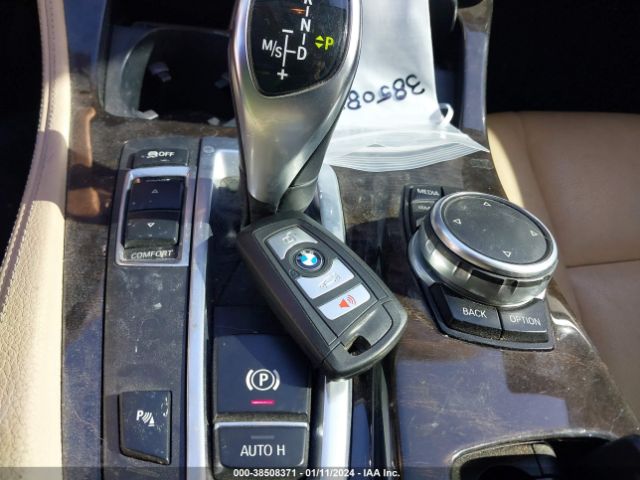 WBA5A5C56GG353221 BMW 528I