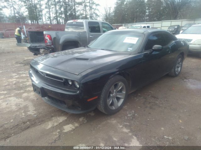 2C3CDZAG9GH153827 Dodge Challenger Sxt