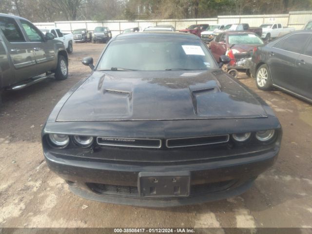 2C3CDZAG9GH153827 Dodge Challenger Sxt