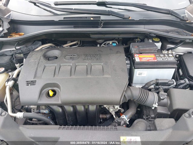 Toyota C-HR XLE 2019 NMTKHMBX7KR074050 Image 10