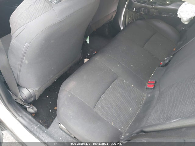 Toyota C-HR XLE 2019 NMTKHMBX7KR074050 Image 8