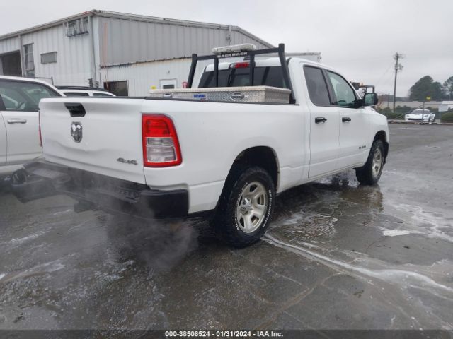 2019 RAM 1500 1C6RRFCG2KN822451 Photo 3