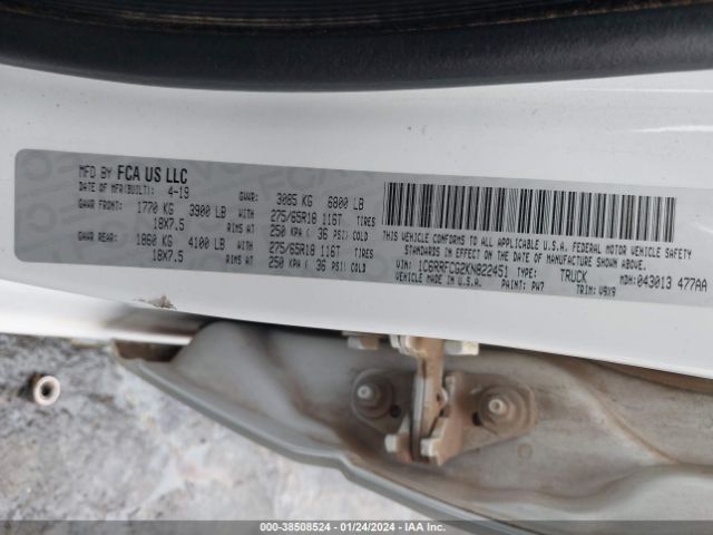 2019 RAM 1500 1C6RRFCG2KN822451 Photo 8