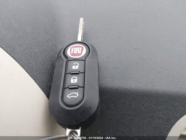 2012 FIAT 500 3C3CFFARXCT334916 Photo 10