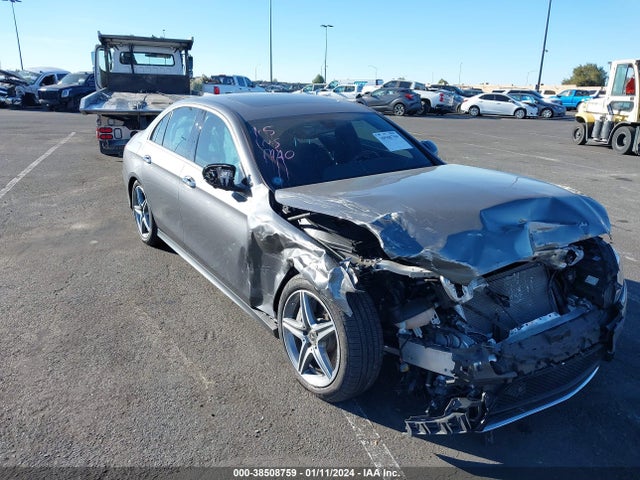 2019 MERCEDES-BENZ E 300 VIN: WDDZF4JB5KA552304