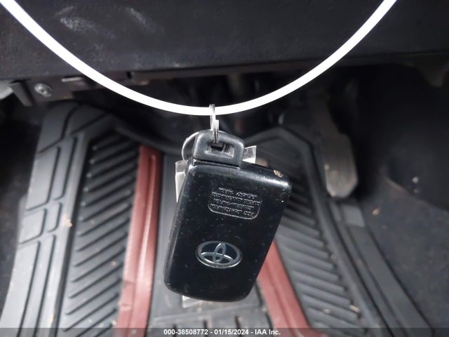 Toyota RAV4 SE 2017 2T3NFREV5HW366492 Image 11