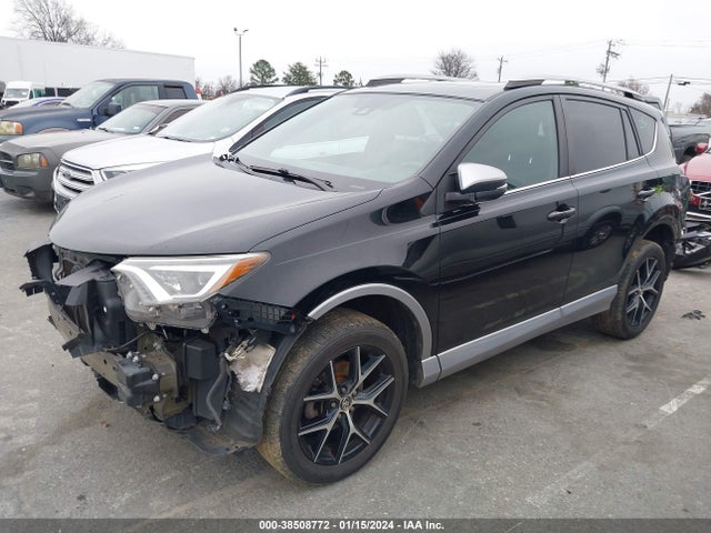 Toyota RAV4 SE 2017 2T3NFREV5HW366492 Image 2
