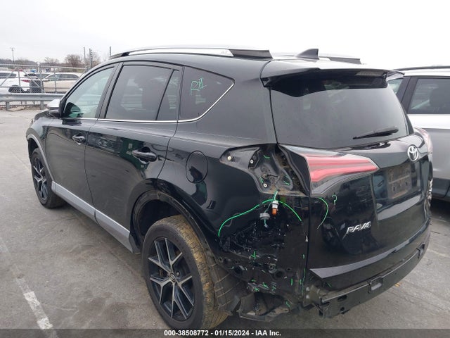 Toyota RAV4 SE 2017 2T3NFREV5HW366492 Image 3