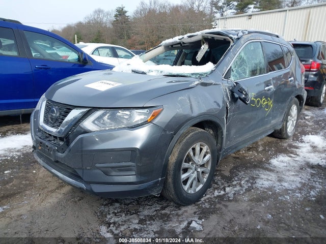 Nissan ROGUE SV 2018 JN8AT2MVXJW353622 Image 2