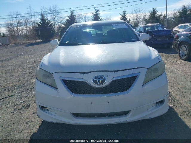 38508877 :رقم المزاد ، 4T1BE46K48U742475 vin ، 2008 Toyota Camry Se مزاد بيع