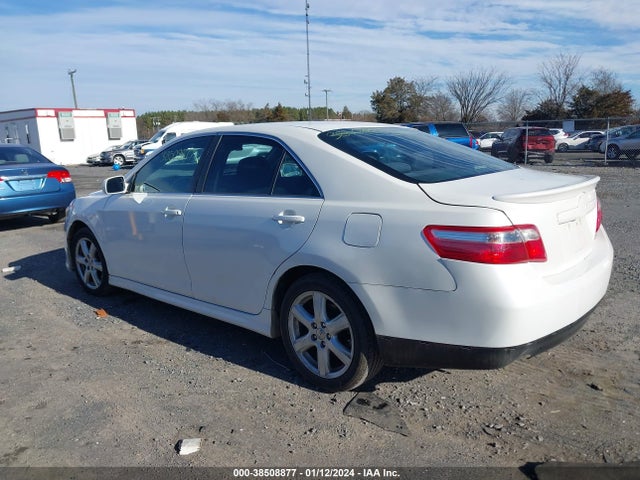 38508877 :رقم المزاد ، 4T1BE46K48U742475 vin ، 2008 Toyota Camry Se مزاد بيع