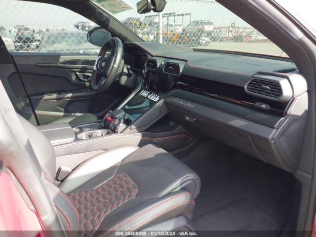 ZPBUA1ZL0MLA12941 Lamborghini Urus Graphite Capsule/pearl Capsule