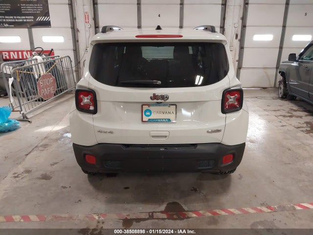 ZACCJBBB4JPJ23619 Jeep Renegade Latitude 4x4